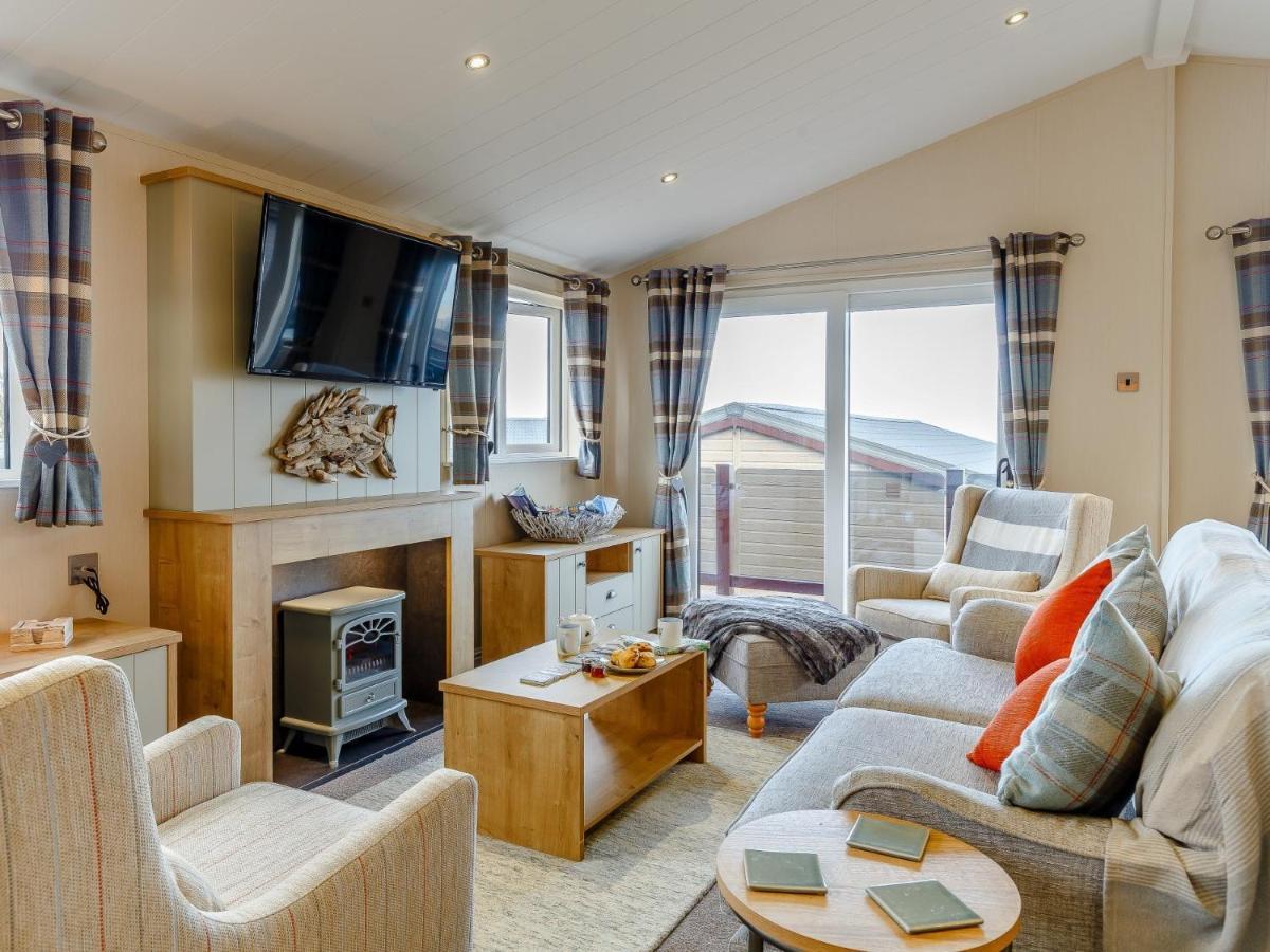 2 Bed Property In Brixham 79989 Екстер'єр фото