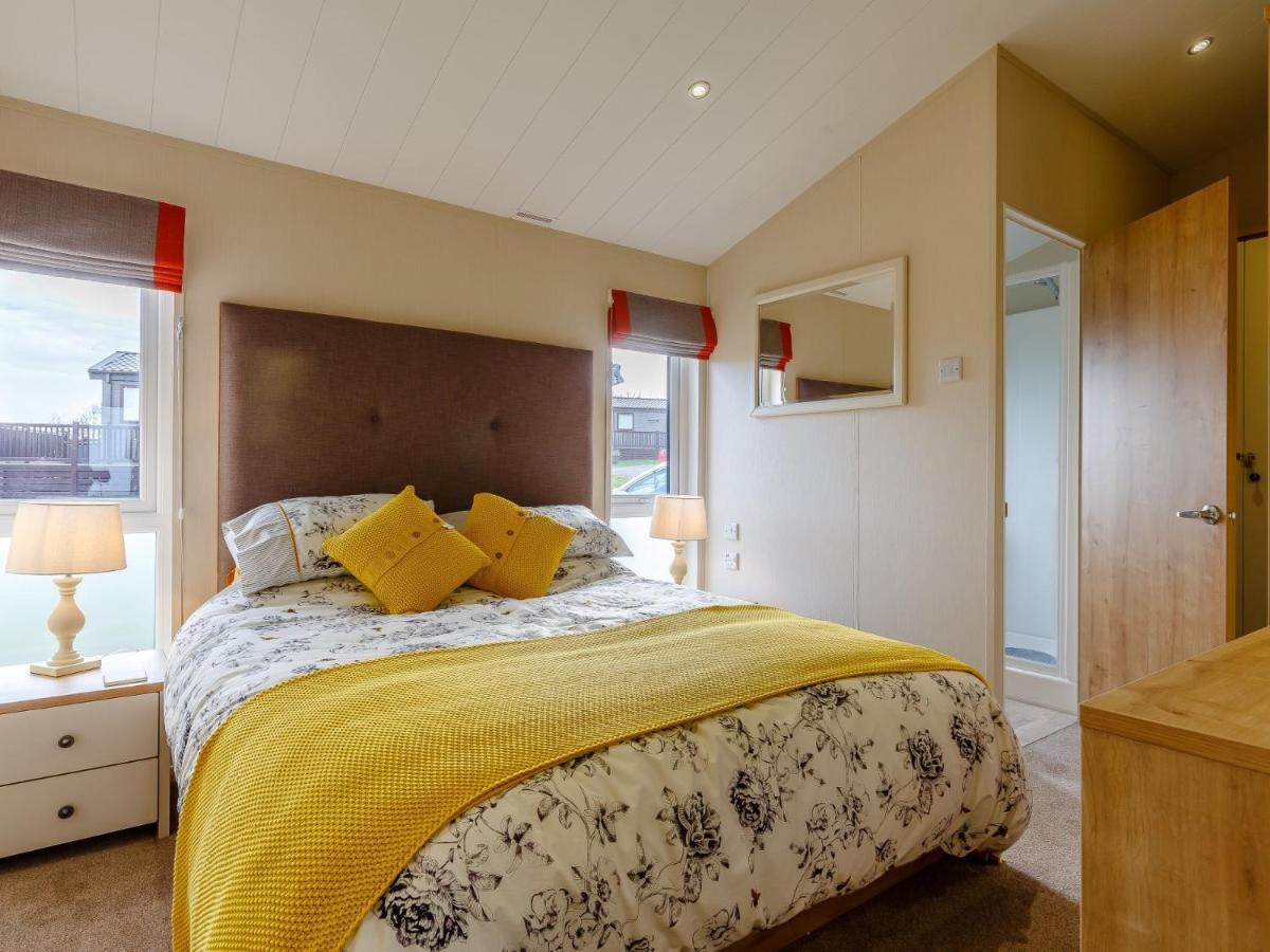 2 Bed Property In Brixham 79989 Екстер'єр фото