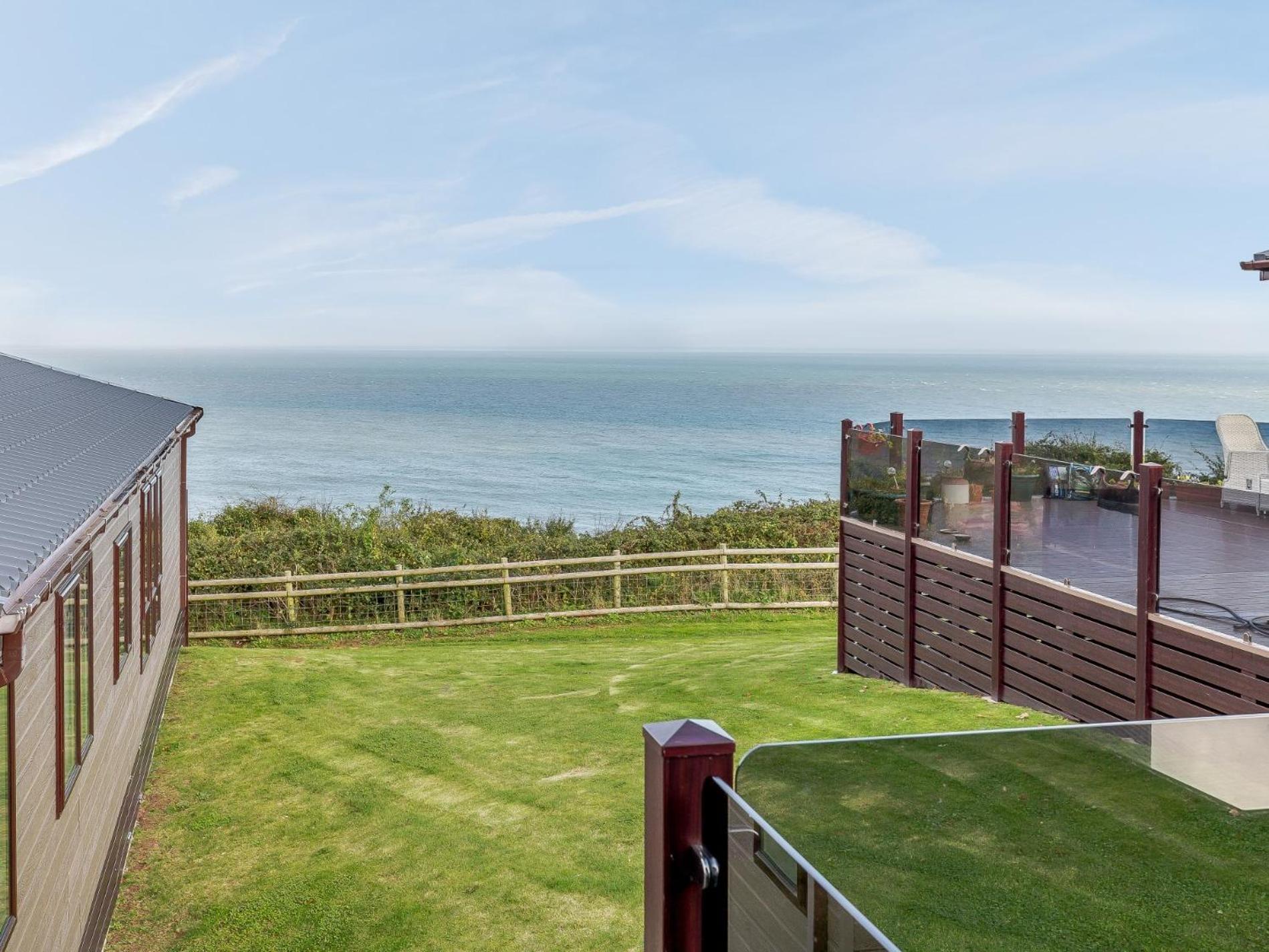 2 Bed Property In Brixham 79989 Екстер'єр фото